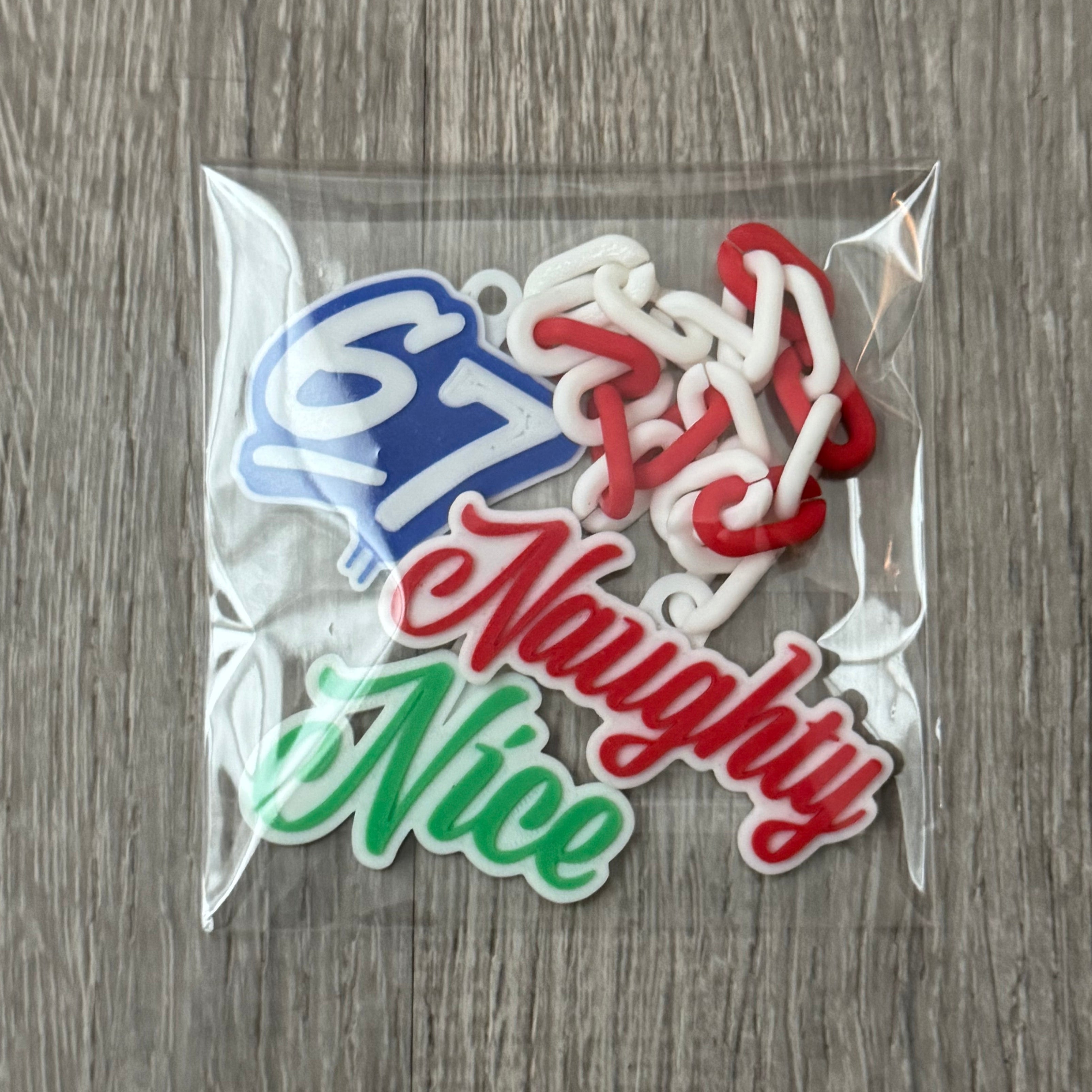 Elf on the Shelf Hype Chain + Pendant Set